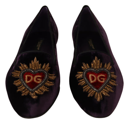 Dolce &amp; Gabbana Eleganckie Fioletowe Aksamitne Mokasyny z Detalem Serca