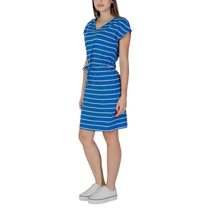 B.Young Blue Cotton Dress